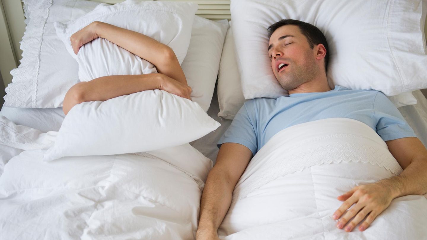 Stop Snoring Now: Simple Lifestyle Changes and Medical Solutions